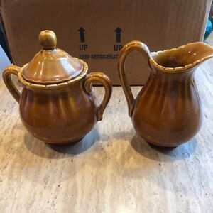 Vintage sugar and creamer Luneville